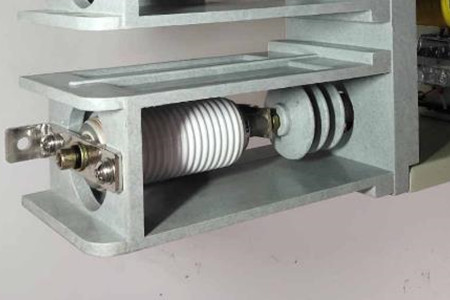 怎樣解決真空滅弧室漏氣？定期檢測有必要！