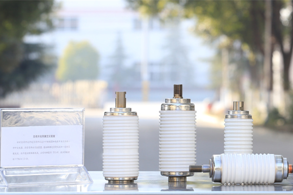 真空開關(guān)管接觸點(diǎn)一般采用什么材質(zhì)?